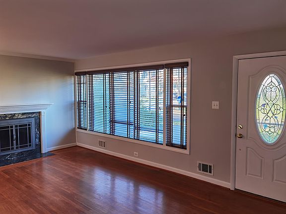 2nd image of 6821 Wise St