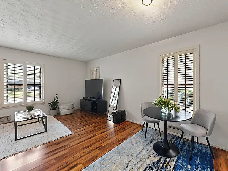 7305 Lehigh Dr — Photo 6