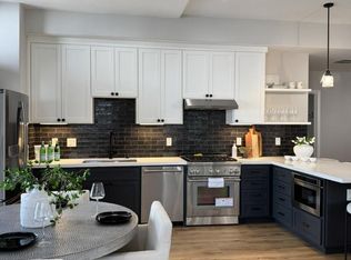 200 Sheridan Ave APT 303, Palo Alto, CA 94306