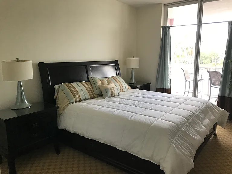 102 Yacht Harbor Dr #379 — Photo 5