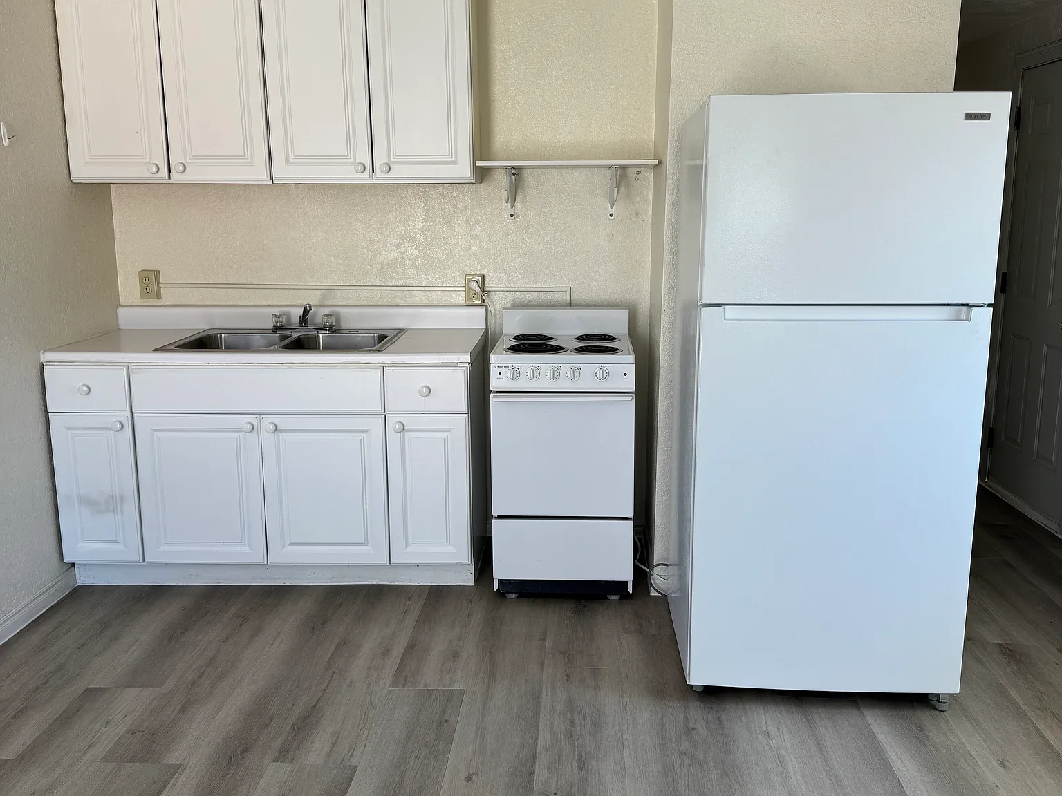 1 bed, 560 sqft, $725 — Photo 3