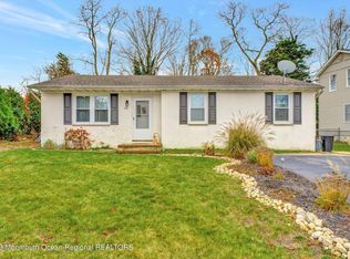 126 W Barnegat Ave, Ocean Gate, NJ