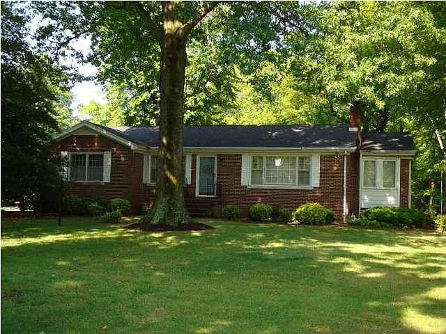 1st image of 639 Plaza Dr