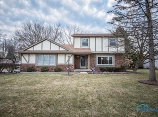 2101 Willowhill Ln, Toledo, OH 43615