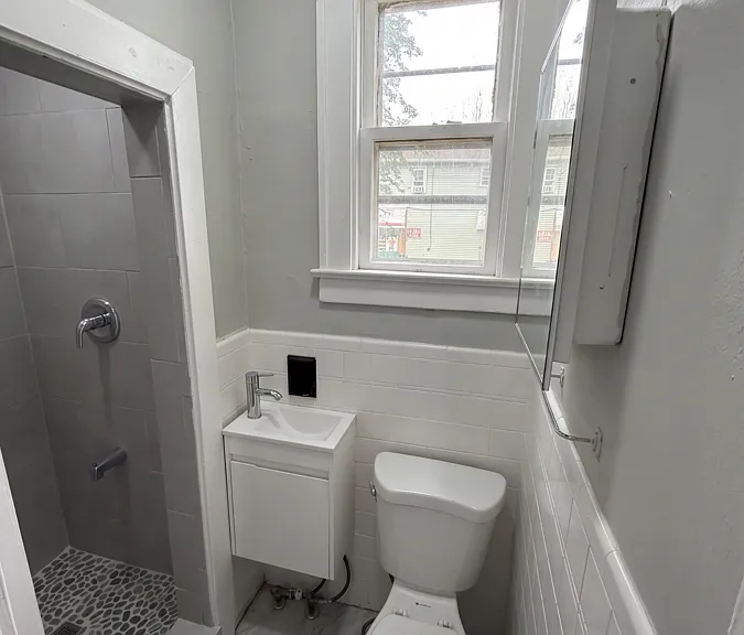 467 Fargo Ave #1 — Photo 6