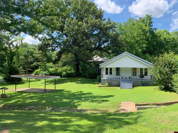 305 Dalton Ave, Cotter, AR 72626