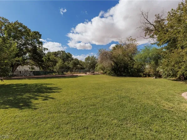 195 W Perkins Ave, Overton, NV 89040