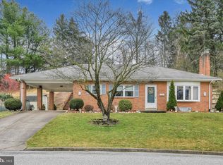 4015 Eastbrook Rd, Harrisburg, PA 17109