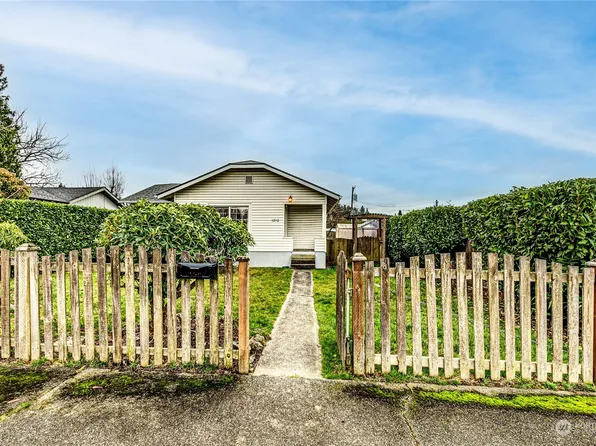 1312 Georgiana Street, Port Angeles, WA 98362