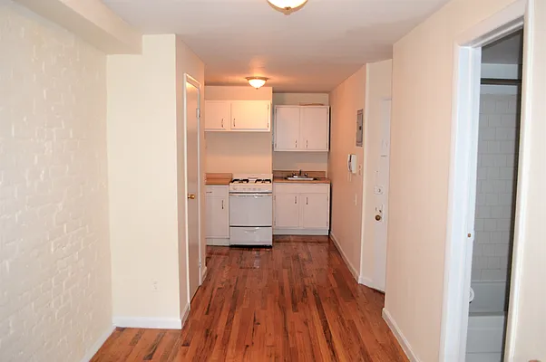 Rented by OvCo Realty | media 34