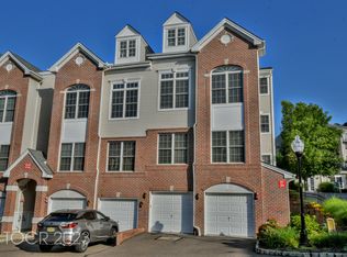 23 Ashley Ct #712, Hawthorne, NJ 07506