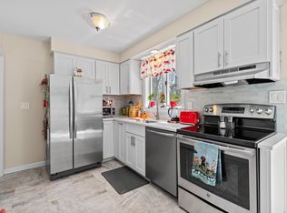 22 S Grafton St #22, Portland, ME 04103