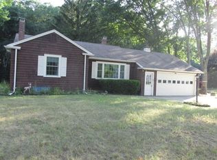 44 Bear Hill Rd, Merrimac, MA 01860