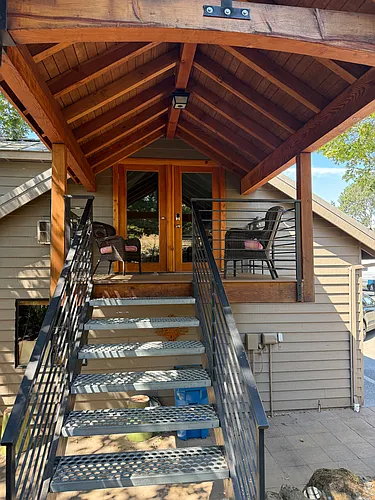 190 Rio Vista Dr Photo 1