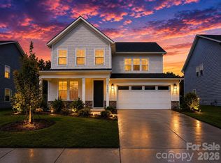 5132 Glenwalk Dr, Charlotte, NC 28269