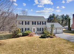 520 Peck Ln, Cheshire, CT 06410