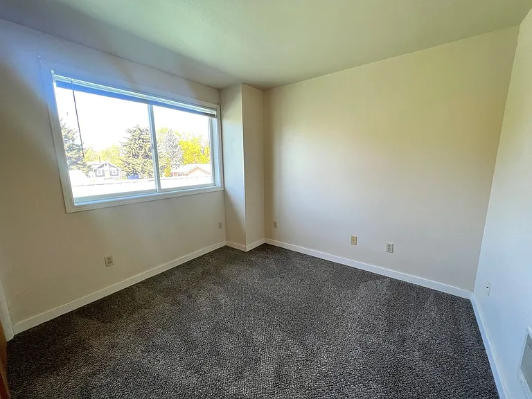 1308 N Brooklane St — Photo 22