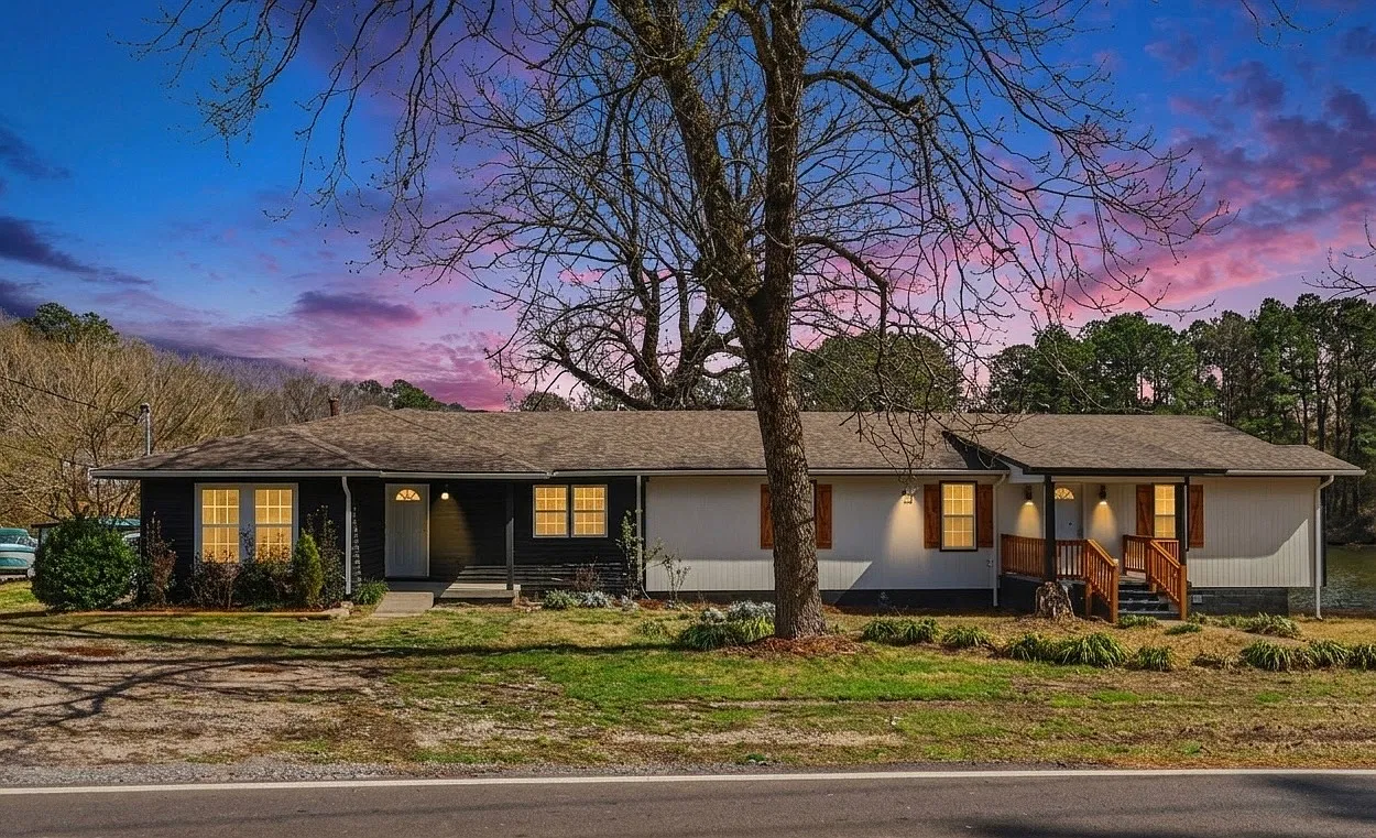 73 Blackjack Rd - Private Oasis — Photo 3