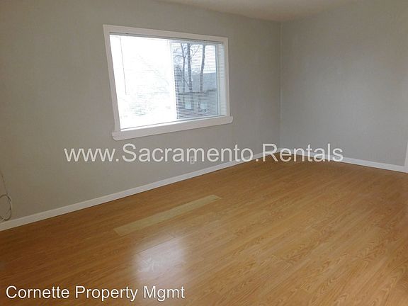 5th image of 2225 18th Ave APT B