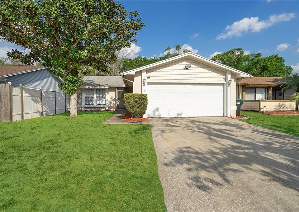 1st image of 3039 Curry Woods Dr #1