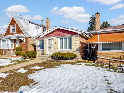 8437 S King Dr, Chicago, IL, 60619