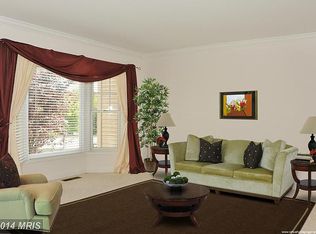 6209 Glenshire Row, Alexandria, VA 22315