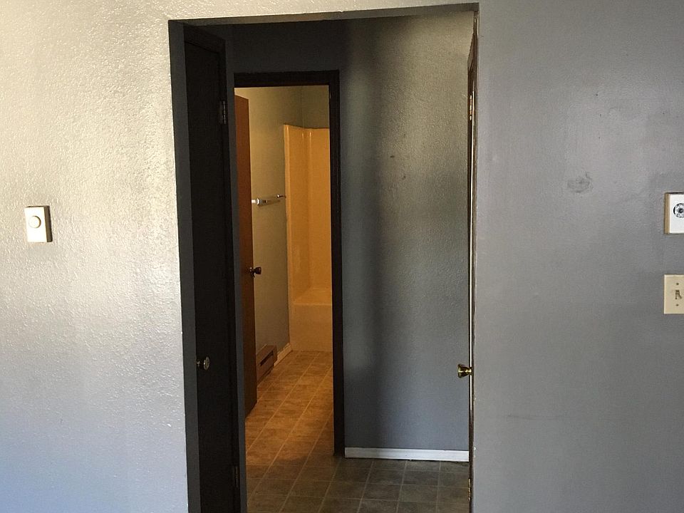 1st image of 29 S Sprigg St APT 4