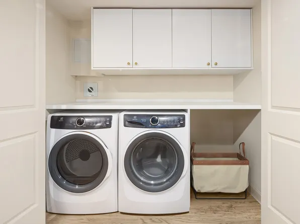 309 Pacific Street image 20 of 21