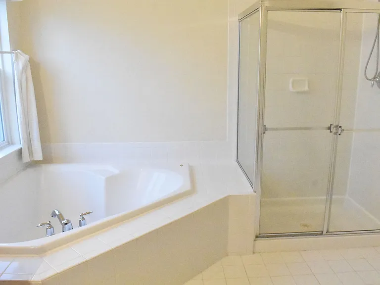 1310 Walker Dr — Photo 39