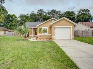 808 Fantasy Ln, Chuluota, FL 32766