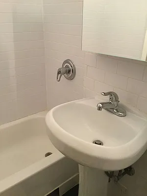 Rented by Giber Service Corp. | media 7