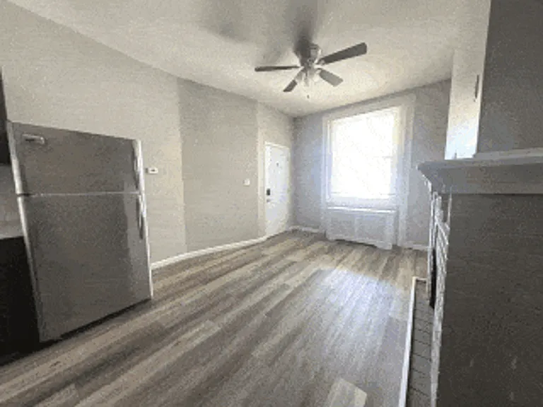 2057 East Allegheny Avenue — Photo 13