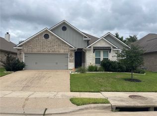 15619 Long Creek Ln, College Station, TX 77845