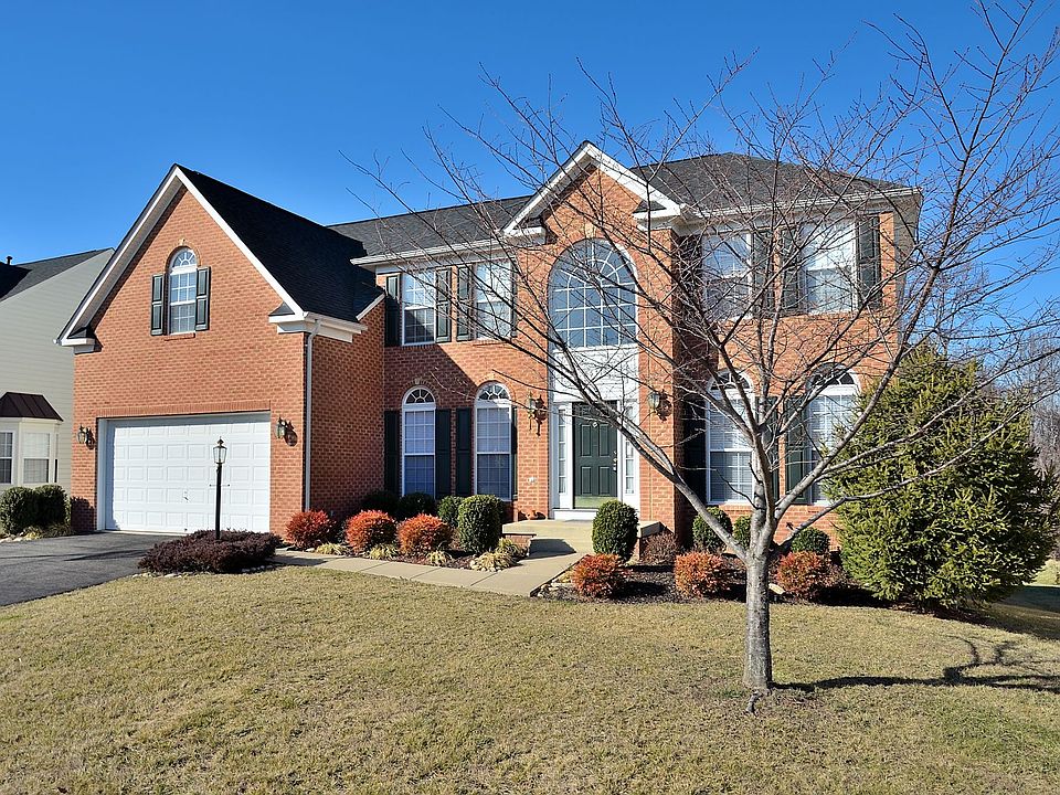 1st image of 5577 La Vista Dr