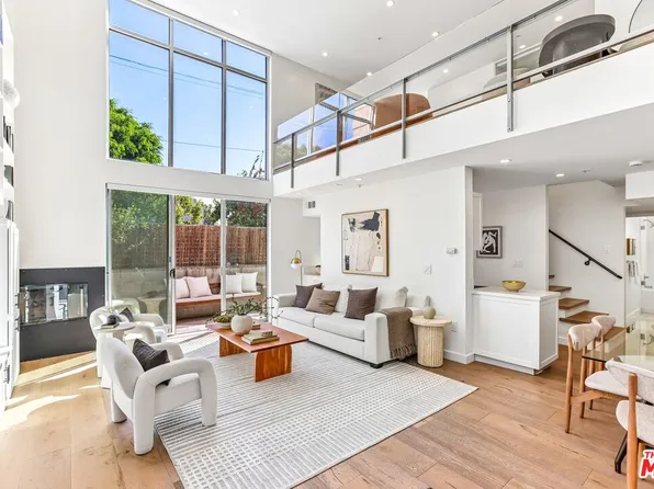 5806 Waring Ave APT 7, Los Angeles, CA 90038