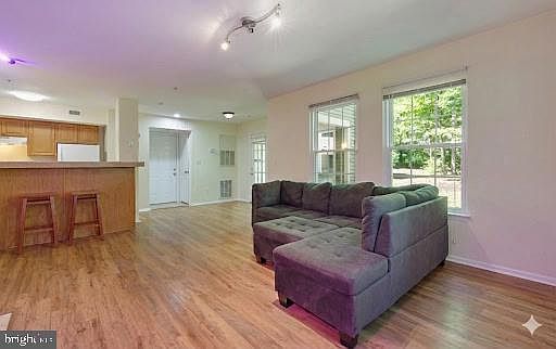 5th image of 13550 Lord Sterling Pl #92
