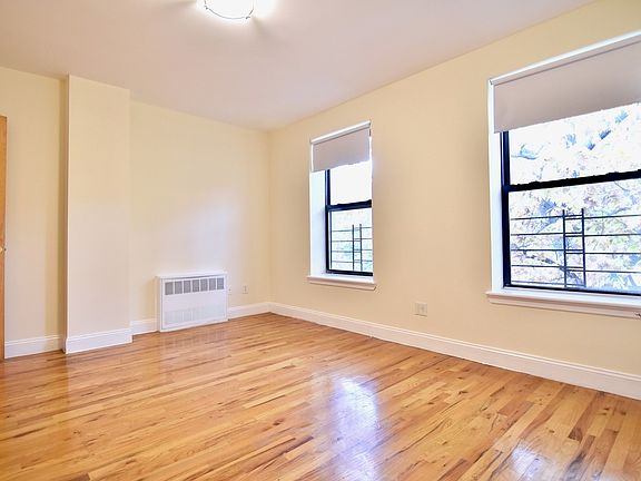 5th image of 136 W 131st St #4