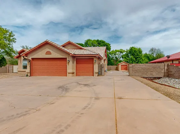 2510 Alyssa Dr SW, Albuquerque, NM 87105