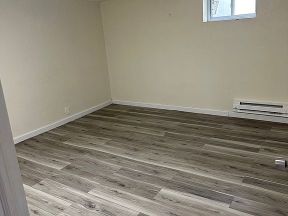 2nd image of 48 Mallory Ave