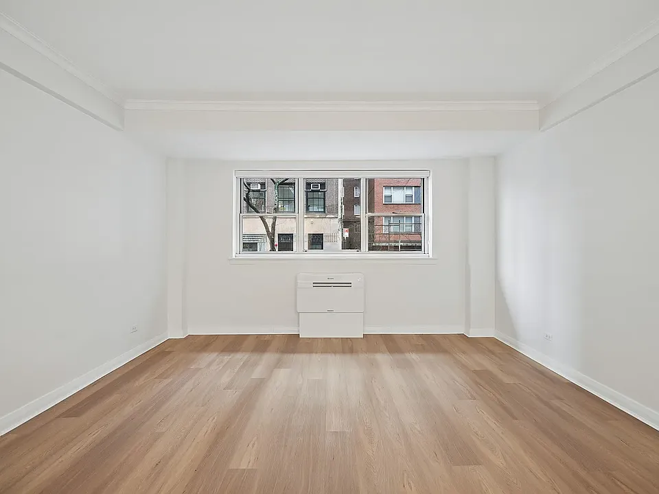85 E End Ave #1F