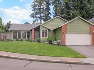 37800 Nettie Connett Dr, Sandy, OR 97055