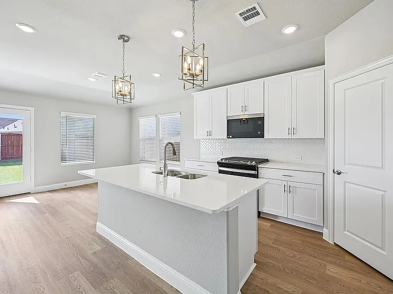 5910 Broadacre Dr — Photo 17