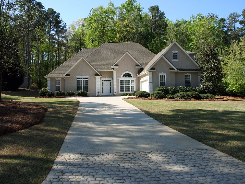 2nd image of 153 French Village Blvd