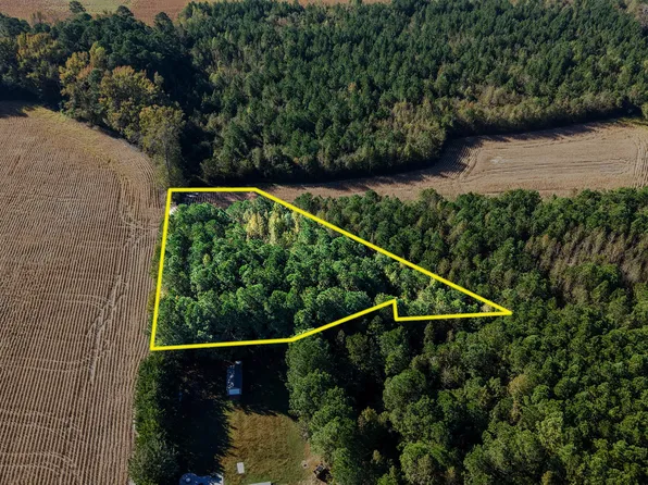 5107 Rainwater Road, Lucama, NC 27851