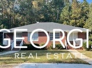 132 Doves Ln, Griffin, GA 30223