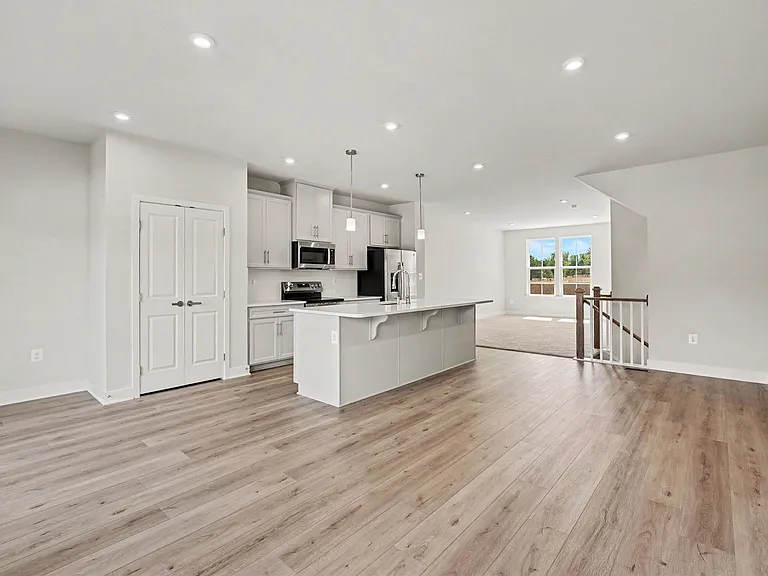 9177 Edenderry Dr — Photo 18