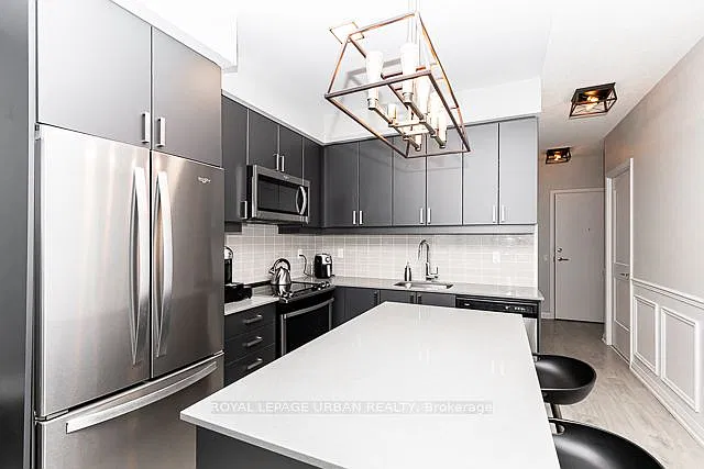 2 bed, $2,400 — Photo 4