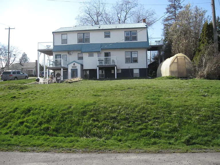 220 SE Gladstone St #5 — Photo 30