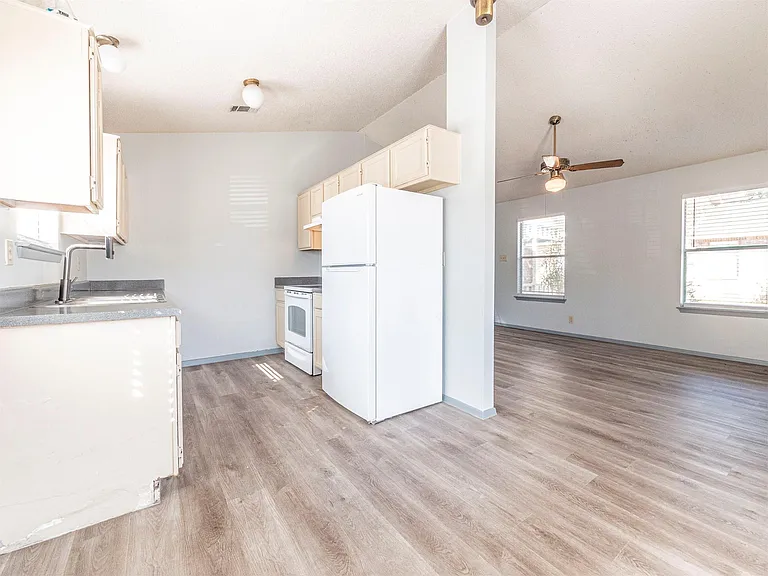 9624 Sugar Hill Dr #A — Photo 8