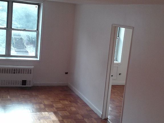 3rd image of 55 Austin Pl APT 1H